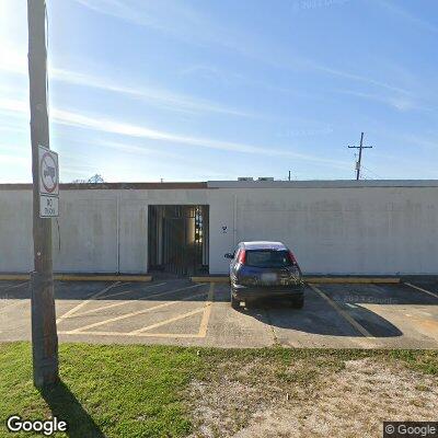 Thumbnail image of the front of a dentist office practice with the name Metro Dental which is located in Kenner, LA