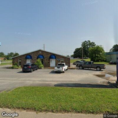 Thumbnail image of the front of a dentist office practice with the name Dental Emergency Care Center which is located in Shelbyville, TN